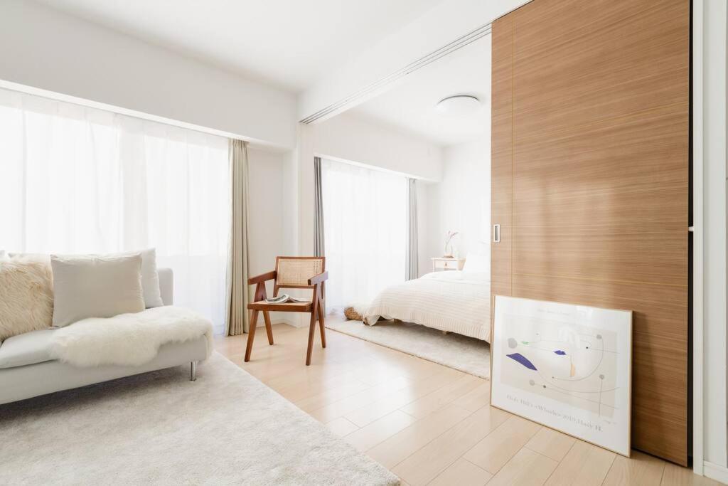 Open Sale: Spacious Namba Apartment near Dotonbori Osaka Exterior photo